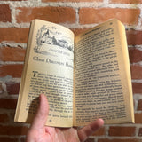 The Life and Adventures of Santa Claus - L. Frank Baum - 1986 Illustrated Trumpet Paperback