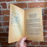 Where Late The Sweet Birds Sing - Kate Wilhelm - 1977 Pocket Books Paperback - Ed Soyka Cover