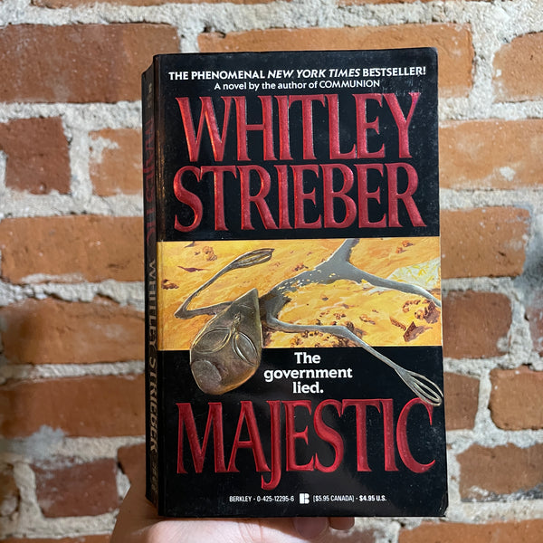 Majestic - Whitley Streiber - 1990 Berkeley Paperback - Ted Seth Jacobs Cover