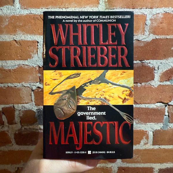 Majestic - Whitley Streiber - 1990 Berkeley Books Paperback - Ted Seth Jacobs Cover