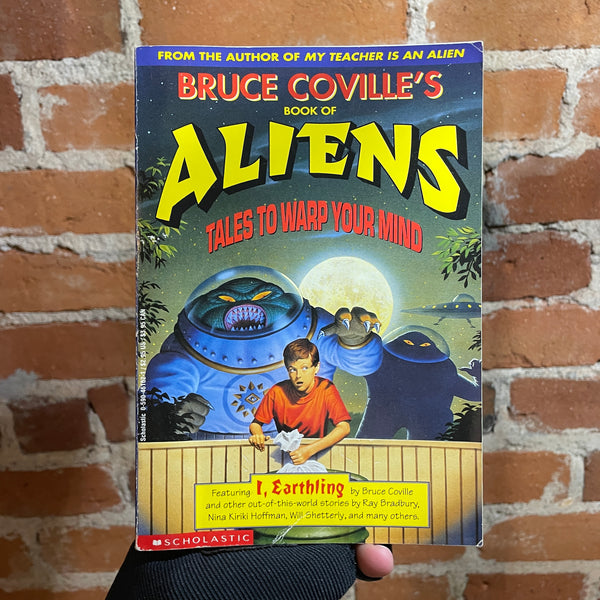 Book of Aliens: Tales To Wrap Your Mind - Edited by Bruce Coville - 1994 Scholastic Books Paperback