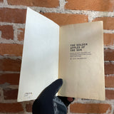 The Golden Apples of the Sun - Ray Bradbury - 1970 Illustrated Corgi Books Paperback - Bruce Pennington Cover