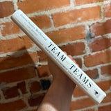 Team of Teams: New Rules of Engagement for a Complex World - General Stanley McCrystal - Hardback