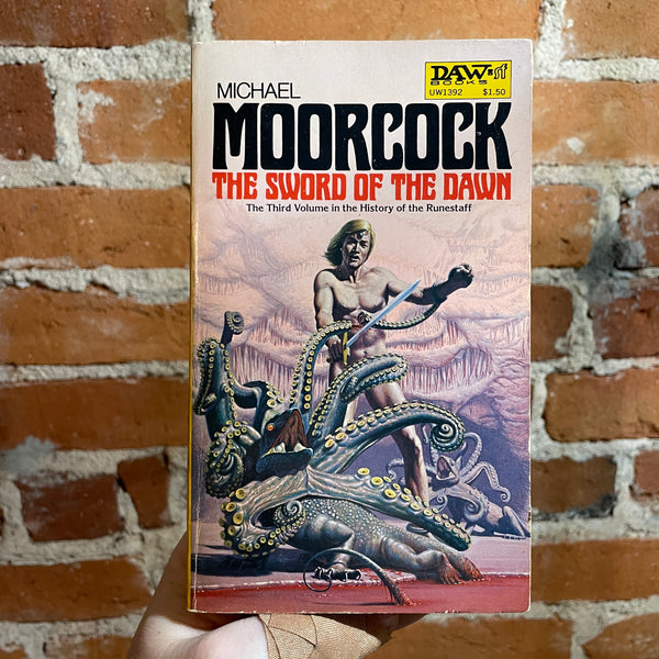 The Sword of the Dawn - Michael Moorcock - 1977 First Printing Daw Books - Richard Clifton-Dey