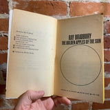 The Golden Apples of the Sun - Ray Bradbury - 1961 Bantam Books Paperback