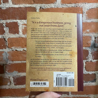 The Unofficial Hobbit Handbook - The Shire Collective - 2012 Writer’s Digest Books Paperback
