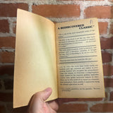 Etidorhpa or the End of Earth - John Uri Lloyd - 1978 Pocket Books Paperback - J. Augustus Knapp Cover