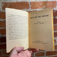 Men on the Moon - Edited by Donald A. Wollheim / City on the Moon - Murray Leinster - 1958 Ace Books Paperback
