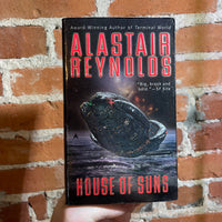House of Suns - Alastair Reynolds 2010 Berkley Paperback - Chris Moore Cover