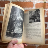 The Slave Community - John W. Blassingame - 1974 Oxford University Press Trade Paperback