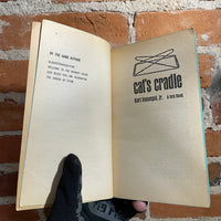 Cat’s Cradle - Kurt Vonnegut, Jr. - 1973 Dell Books Paperback