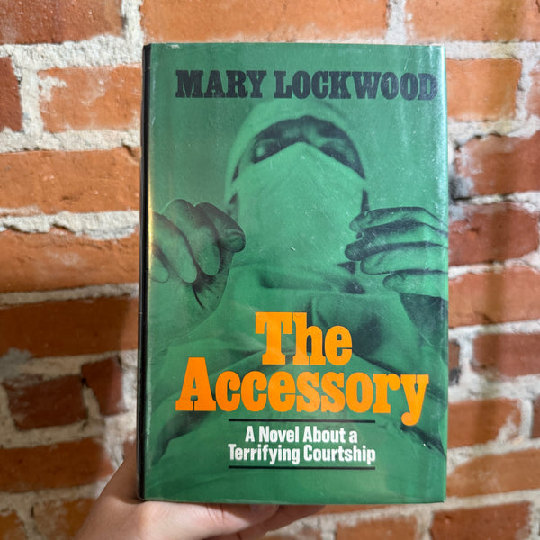 The Accessory - Mary Lockwood - 1968 BCE Random House Hardback - Mike McIver Cover
