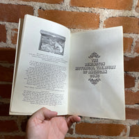 The Remington Historical Treasury of American Guns - Harold L. Peterson - 1966 Ridge Press Paperback