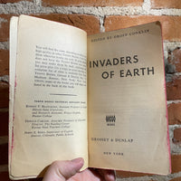 Invaders of Earth - Edited by Groff Conklin - 1964 Tempo Books Paperback
