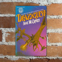 Dragonquest - Anne McCaffrey - Paperback