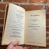 The Hobbit - J.R.R. Tolkien - 1982 Ballantine Books Paperback - Michael Herring Cover