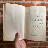Snow Falling on Cedars - David Guterson - 1995 Vintage Books Trade Paperback