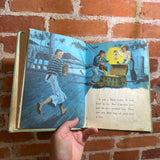 Look Out For Pirates! - Iris Vinton - 1961 Random House Hardback - Ex Libis Edition
