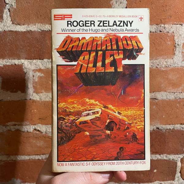 Damnation Alley - Roger Zelazny - 1969 Berkley Medallion Paperback
