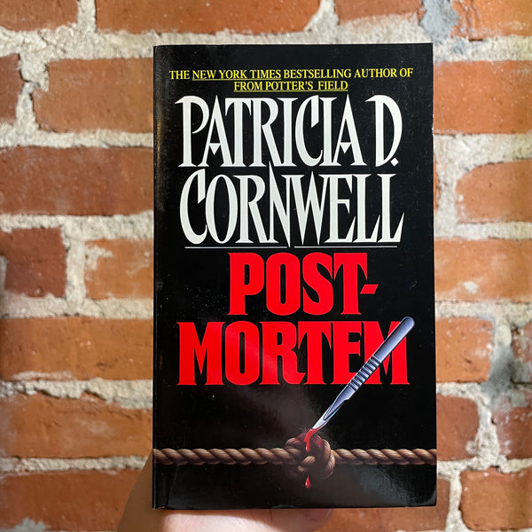 Post Mortem - Patricia D. Cornwell - 1990 Avon Books Paperback