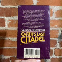 Earth’s Last Citadel - C.L. Moore & Henry Kuttner - 1983 2nd Ace Books Paperback - Bob Layzell Cover