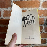Angel at Apogee - S.N Lewitt (Shariann Lewitt) - 1987 Berkley Books Paperback