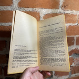 The Caves of Steel - Isaac Asimov - 1973 Fawcett Creat Books Paperback