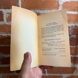 The Hephaestus Plague - Thomas Page 1975 Bantam Books Paperback