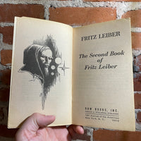 The Second Book of Fritz Leiber - 1975 Daw Books Paperback #164 - Jack Gaughan Cover