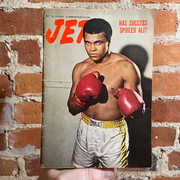 Jet Magazine - Oct. 16 1975 Muhammad Ali Cover