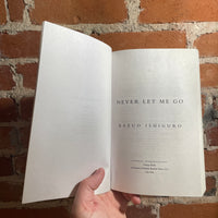 Never Let Me Go - Kazuo Ishiguro - 2005 Vintage Books Paperback - Gabrielle Revere Cover