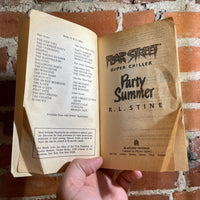 Party Summer - R.L. Stine - 1991 Archcway Paperback - Bill Schmidt Cover