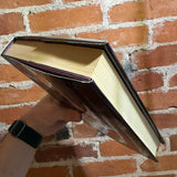 Embrace - Aphrodite Jones - 1999 Pocket Books Hardback - Vampires