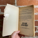 The Door To December - Richard Paige (Dean R. Koontz) - 1985 Signet Books Paperback