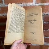 Selected Stories and Poems - Edgar Allan Poe - 1962 Airmont Books Paperback