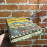 The Moon and Sixpence - W. Somerset Maughan - 1919 Modern Library Hardback