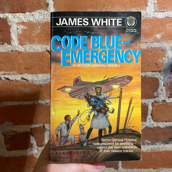 Code Blue Emergency - James White - 1987 1st Ballantine Books Paperback - David B. Mattingly Cover