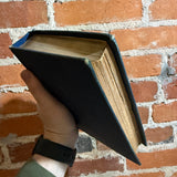 City Bluebook of Current Biography - Clark J. Herringshaw - 1913 American Publishers’ Association Hardback