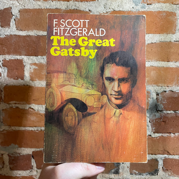 The Great Gatsby - F. Scott Fitzgerald - Scribners Paperback Edition