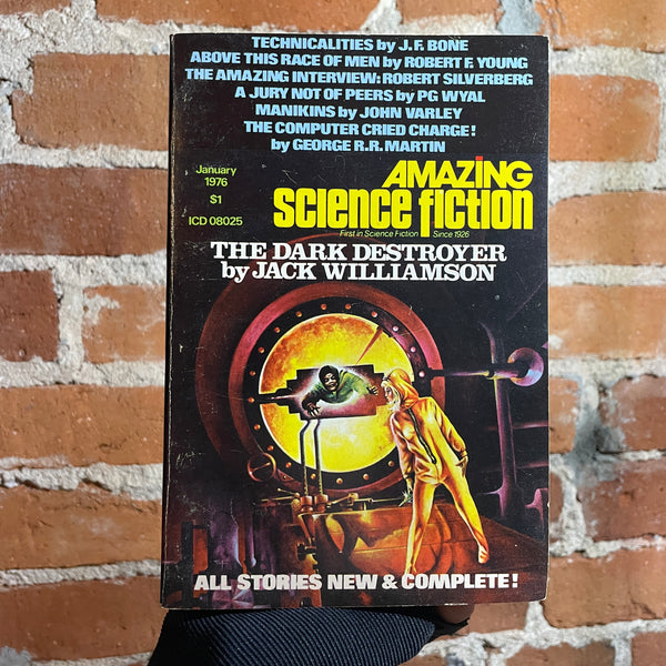 The Computer Cried Charge! - George R.R. Martin - Amazing Science Fiction - Jan. 1976 Stephen E. Fabian Cover