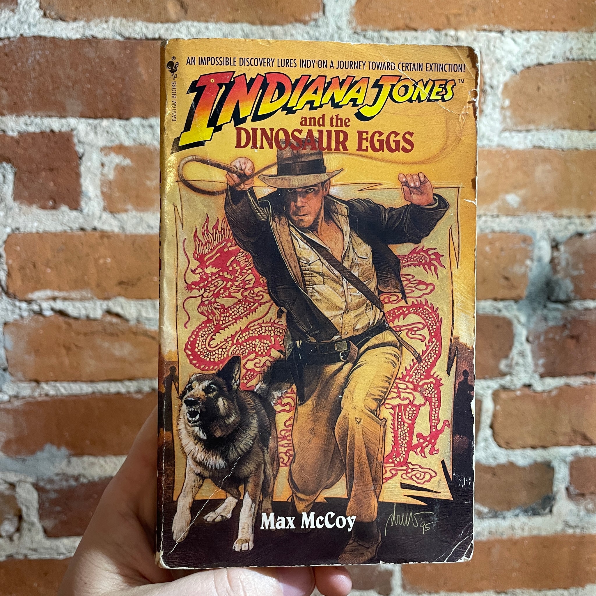洋書 Indiana Jones and the Dinosaur Eggs Indiana Jones Paperback Book and the Dinosaur Eggs | eBay