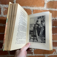 The Voice in the Suitcase - Margaret Sutton - 1935 Illustrated Grosset & Dunlap Hardback
