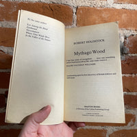 Mythago Wood - Robert Holdstock- 1986 Grafton Books Paperback