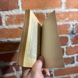La Guardia Del Tiempo - L.G. Milk - 1958 Paperback (Spanish Language)