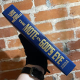 The Mote In God’s Eye - Larry Niven & Jerry Pournelle - 1974 Simon & Schuster Hardback - Lee MacLeod Cover