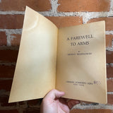 A Farewell to Arms - Ernest Hemingway - 1969 Charles Scribner's Sons Paperback