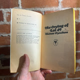 The Crying of Lot 49 - THomas Pynchon - 1972 7th Bantam Books Paperback