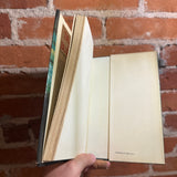 Dead & Buried - Chelsea Quinn Yarbro - 1980 BCE Warner Books Hardback