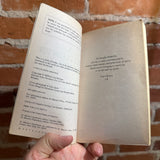 A Wallflower Christmas - Lisa Kleypas - 2010 St. Martins Press Paperback