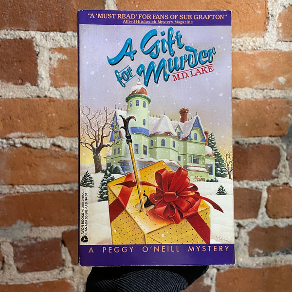 A Gift for Murder - M.D. Lake - 1992 Avon Books Paperback